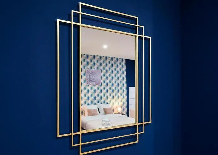 Baignoire Balneo, Baby-foot & Wifi Fibre Apartment *